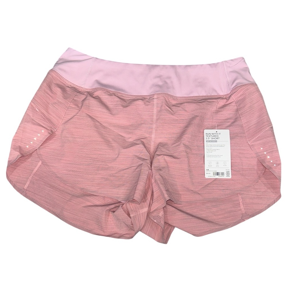 Athleta Run with it Textured 3.5” short NWT